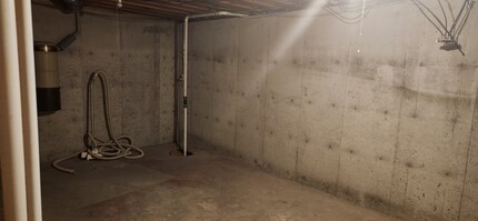 403 Short St, Unit Front in Collinsville, IL - Building Photo - Building Photo