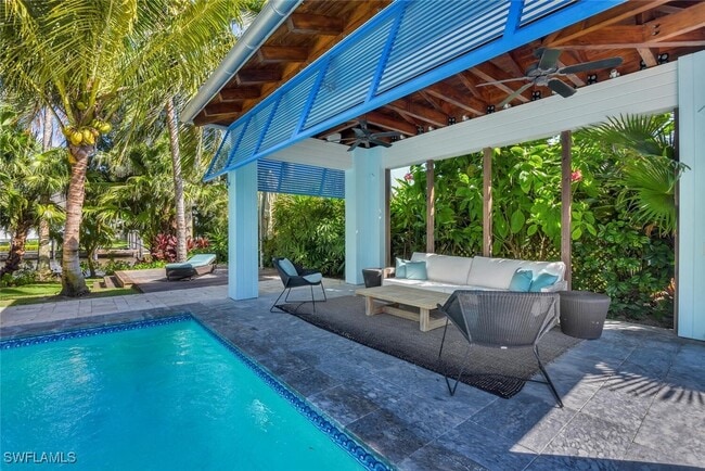 property at 795 18th Ave S