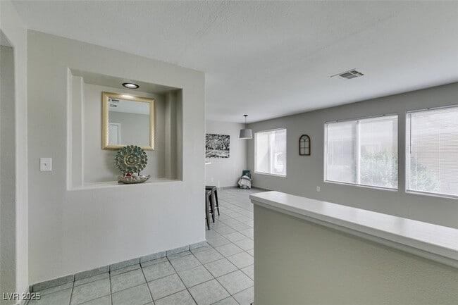 1400 Jamielinn Ln, Unit 104 in Las Vegas, NV - Building Photo - Building Photo