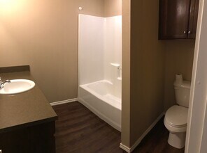 4284 Castlegate Dr, Unit 4284 Castlegate Dr. in Paris, TX - Building Photo - Building Photo