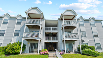 848 Wildflower Dr in Wilkes-Barre, PA - Building Photo