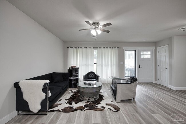 property at 3760 Bayou Blvd
