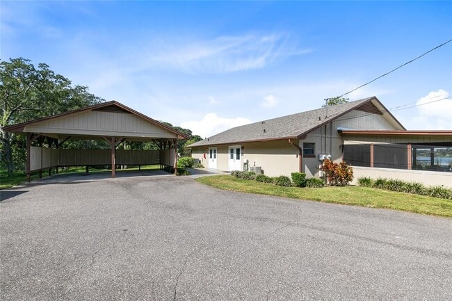 property at 1040 S Buena Vista Dr