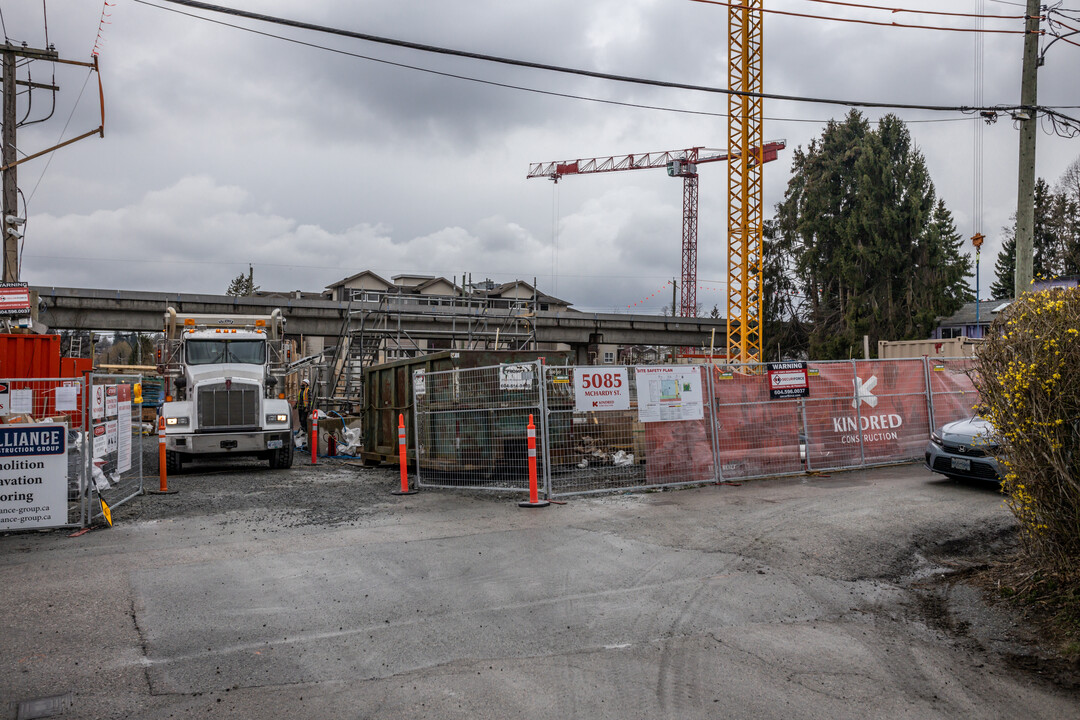 VAHA McHardy in Vancouver, BC - Building Photo