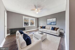 905 19th St NE in Washington, DC - Building Photo