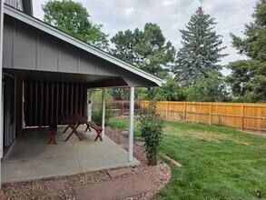1746 S Pierson St in Lakewood, CO - Building Photo - Building Photo