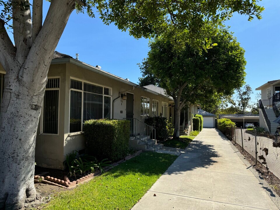 514 Linwood Ave in Monrovia, CA - Building Photo
