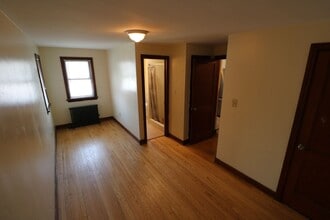 728 W College Ave in State College, PA - Building Photo - Building Photo