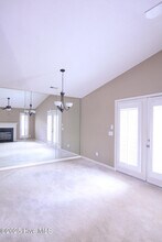105 Sunshine Ln in Winterville, NC - Building Photo - Building Photo