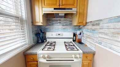 232 Washington St in Winchester, MA - Building Photo - Building Photo