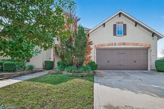 17823 Netherby Ln in Richmond, TX - Foto de edificio - Building Photo