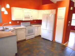 1308 Monarch Ct in Longmont, CO - Building Photo - Building Photo