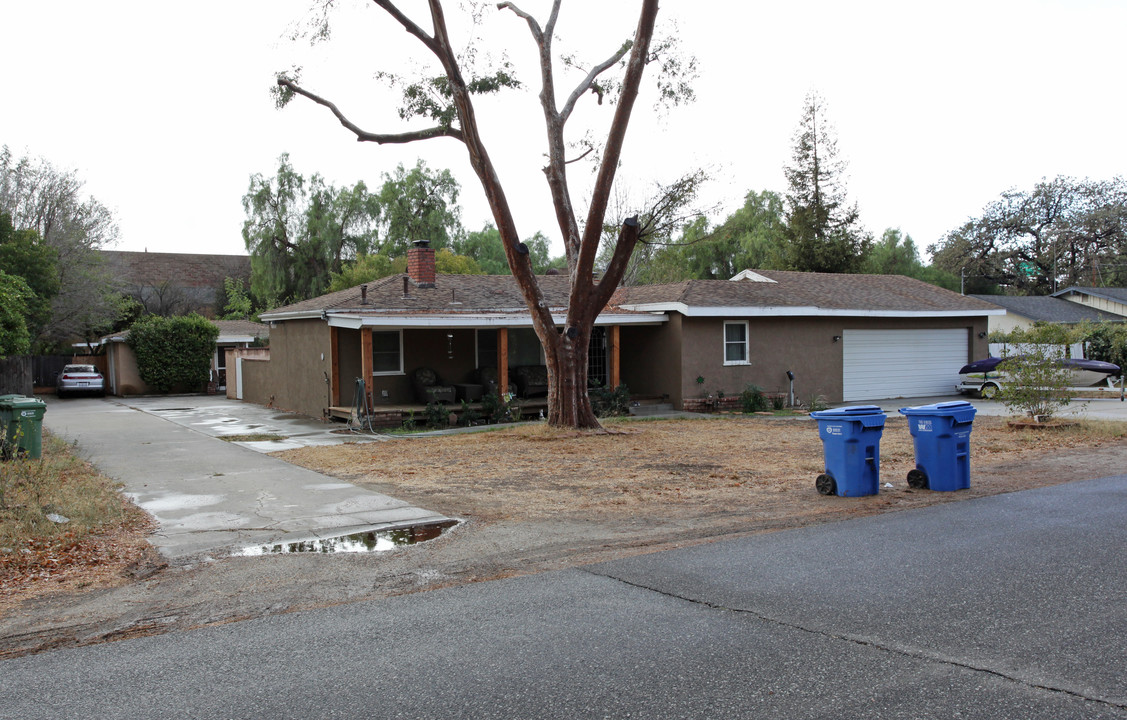 4290 Eve Rd in Simi Valley, CA - Building Photo