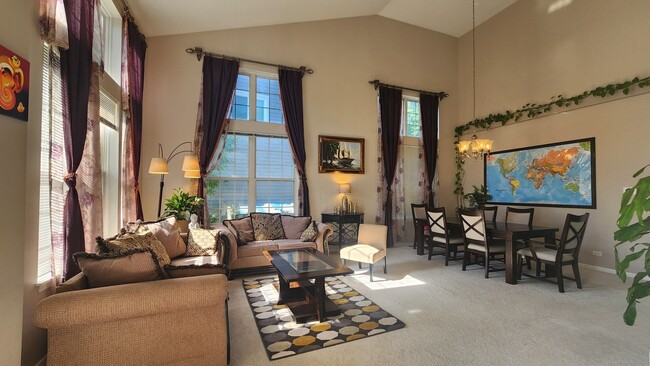 1759 Ellington Dr in Aurora, IL - Building Photo - Building Photo
