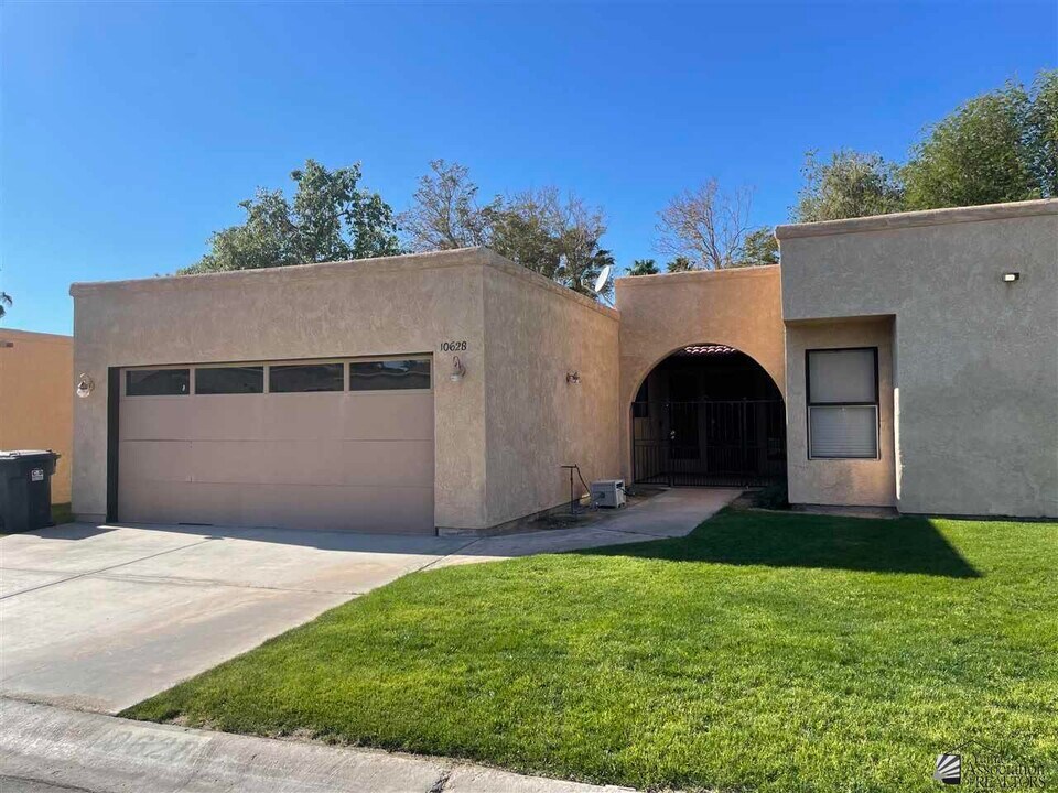 10628 Calle Raquel in Yuma, AZ - Building Photo