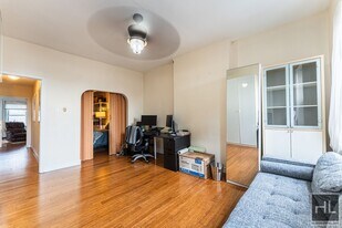 557-554 4th Ave in Brooklyn, NY - Building Photo