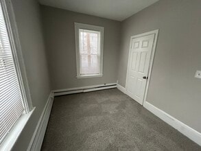 835 Broadway in Chelsea, MA - Building Photo - Building Photo