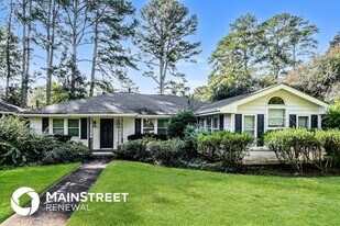 1512 Knollwood Terrace in Decatur, GA - Building Photo