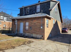 14915 Hartwell St in Detroit, MI - Building Photo - Building Photo