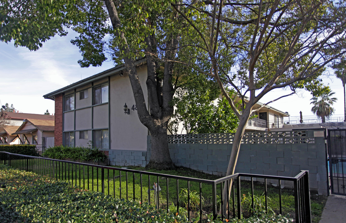 Patio Apartments in Montclair, CA - Building Photo