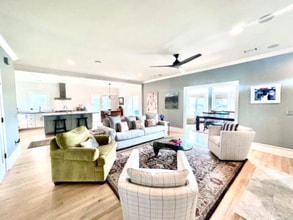 3 Intracoastal Ct in Isle Of Palms, SC - Foto de edificio - Building Photo