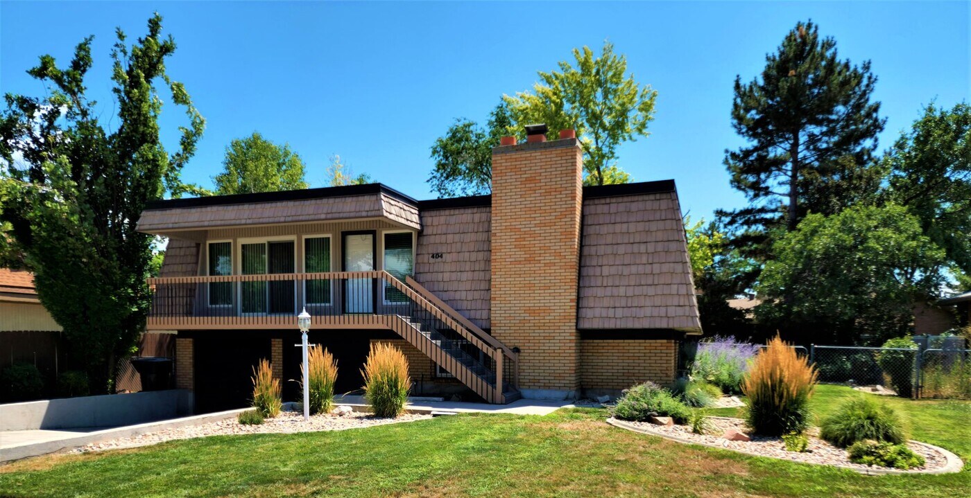 404 Doreen St in Murray, UT - Building Photo