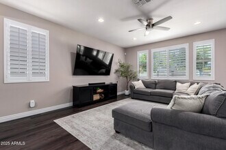 2510 E Fawn Dr in Phoenix, AZ - Building Photo - Building Photo