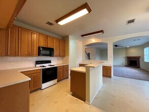 1802 Warwick Cove in Cedar Park, TX - Building Photo - Building Photo