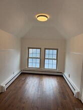 27 Dosoris Way in Glen Cove, NY - Foto de edificio - Building Photo