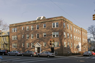 303 Harvard St in Cambridge, MA - Building Photo
