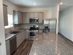 9034 Beacon Mill Dr in Cypress, TX - Building Photo - Building Photo