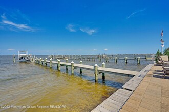 49 Pershing Blvd in Lavallette, NJ - Building Photo - Building Photo