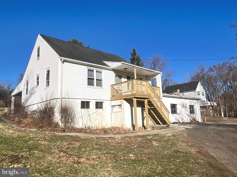 2998 4th St in Eagleville, PA - Building Photo