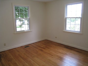 1013 Montrose Ave in Charlottesville, VA - Building Photo - Building Photo