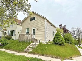 1202 Alabama Ave in Sheboygan, WI - Building Photo