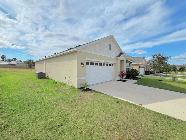 2703 Rowan St in Tavares, FL - Building Photo - Building Photo