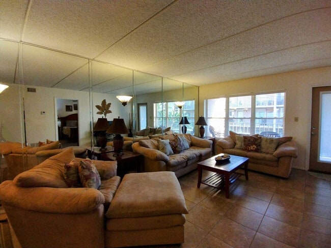2401 Gulf Blvd