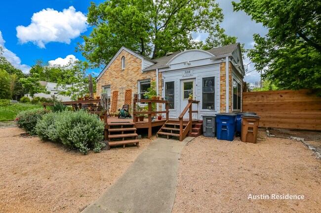 property at 308 E 32nd St