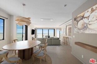 1 Northstar St in Marina Del Rey, CA - Building Photo