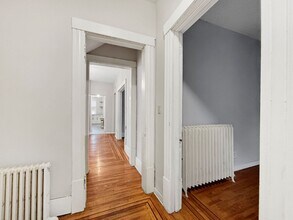 2725 Dupont Ave S in Minneapolis, MN - Building Photo - Building Photo