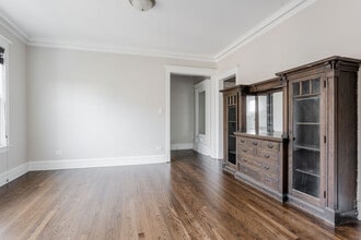 1437 W Carmen Ave, Unit 2S in Chicago, IL - Building Photo - Building Photo