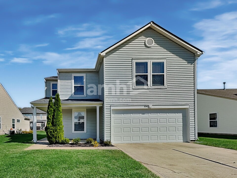 3347 Hemlock St in Whiteland, IN - Building Photo