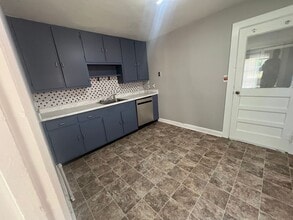 1438 Lillian Ave in Louisville, KY - Building Photo - Building Photo