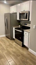 3870 Washington Ave in Ft. Myers, FL - Building Photo - Building Photo