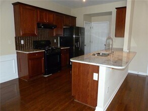 2091 Deptford Dr in Duluth, GA - Building Photo - Building Photo