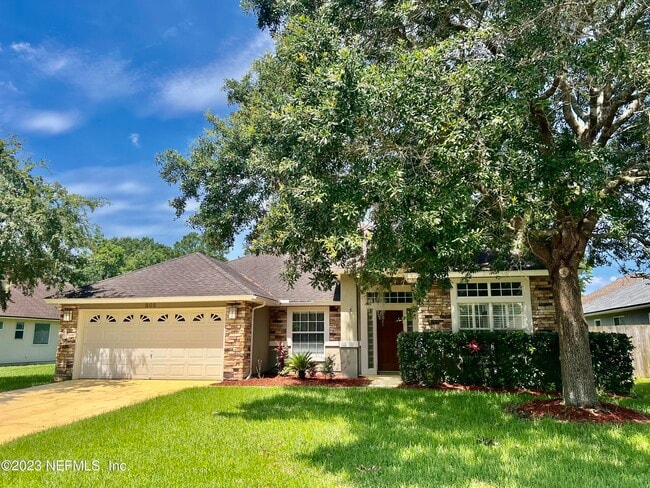 property at 509 Tupelo Trce