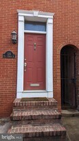 124 W Hamburg St in Baltimore, MD - Building Photo