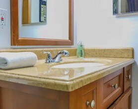 3830 Kensingwood Trce in Decatur, GA - Building Photo - Building Photo