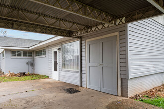 3114 Timberlane Dr in Shreveport, LA - Building Photo - Building Photo