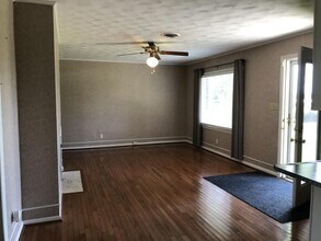 103 Helmwood Dr in Elizabethtown, KY - Building Photo - Building Photo